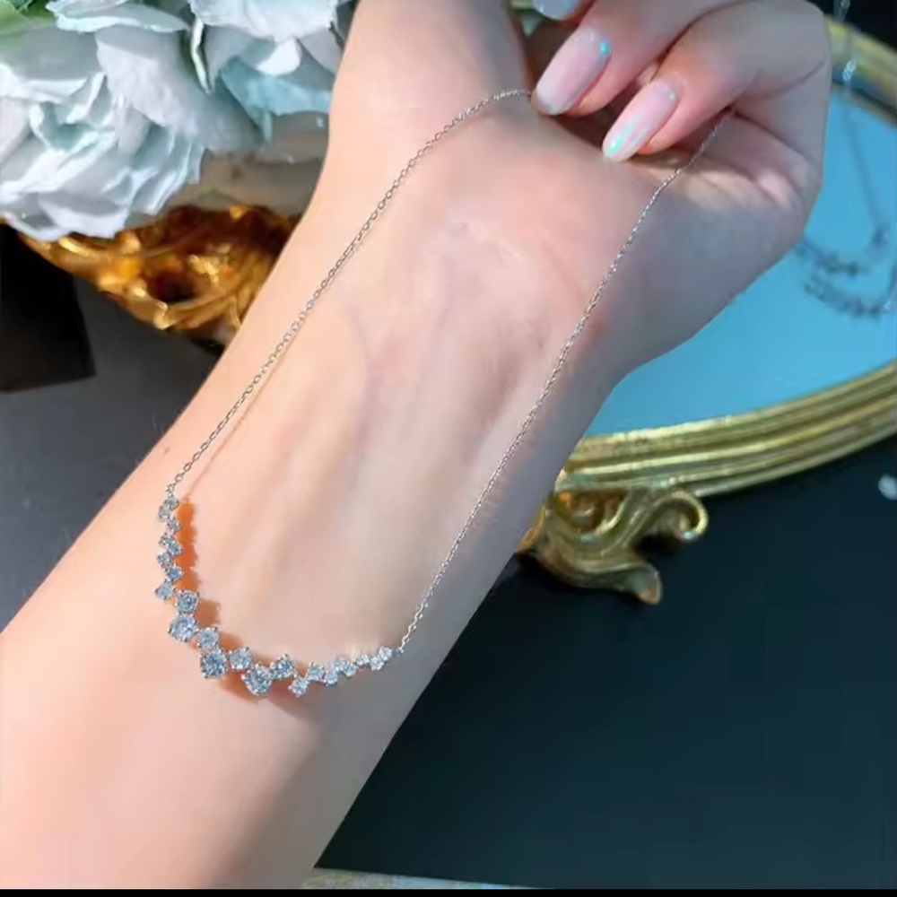 New Elegant Silver Necklace with Sparkling Simulated Diamonds - Picture 5 of 7